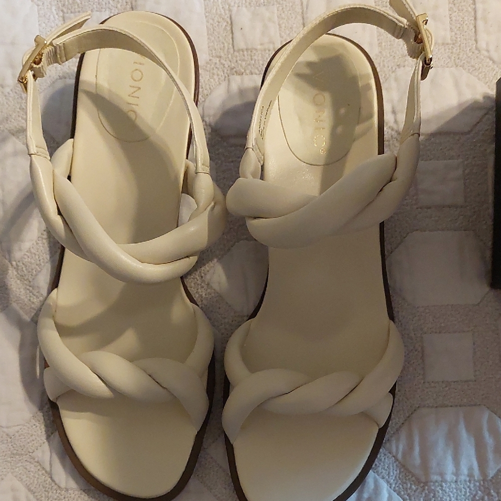 Vionic Cream Sandals With Supportive Footbed - image 4